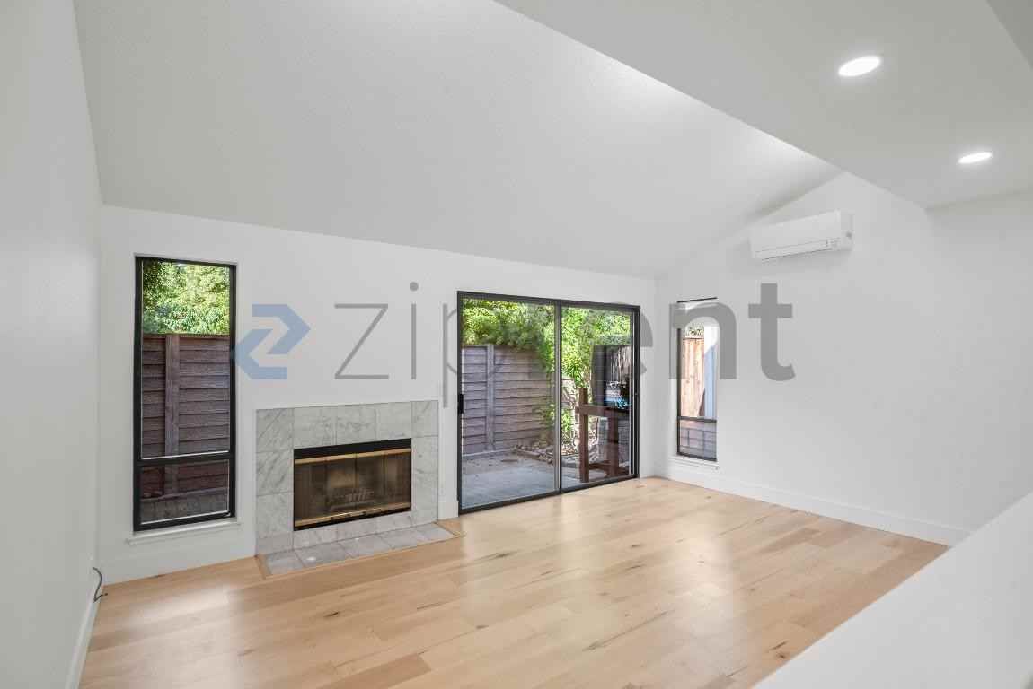 223 Saratoga Ave - Photo 6 of 27