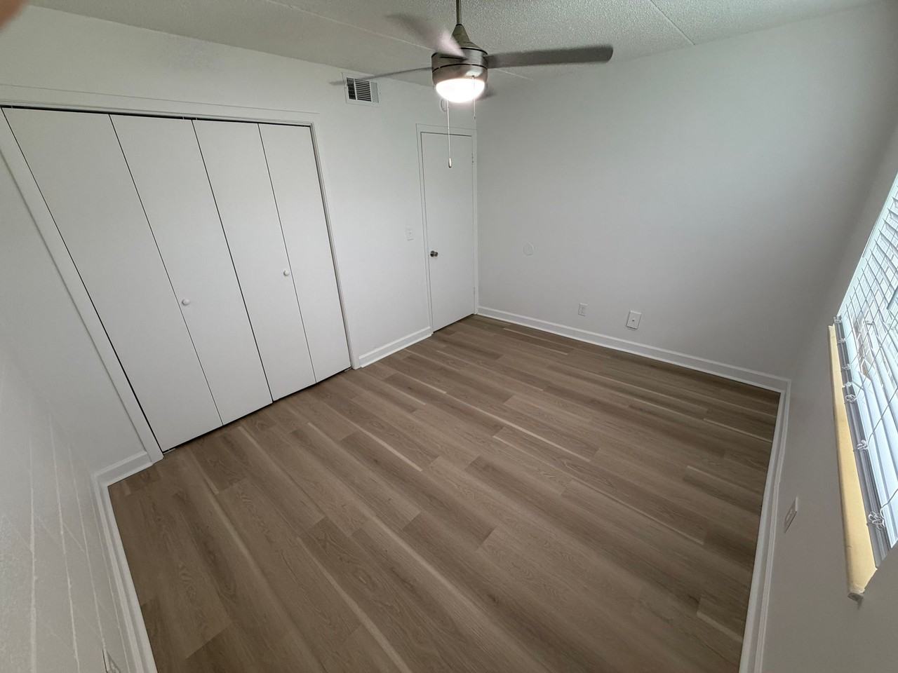 Reserve at Third Creek Apartments - Photo 5 of 12