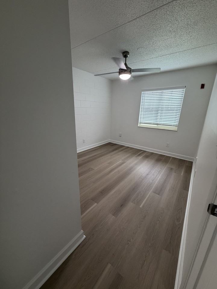 Reserve at Third Creek Apartments - Photo 6 of 12