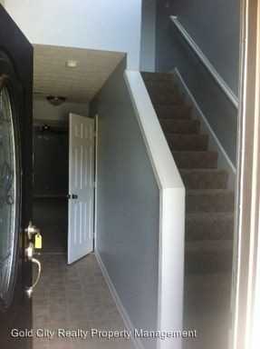 157 Twin Lakes Dr - Photo 2 of 21