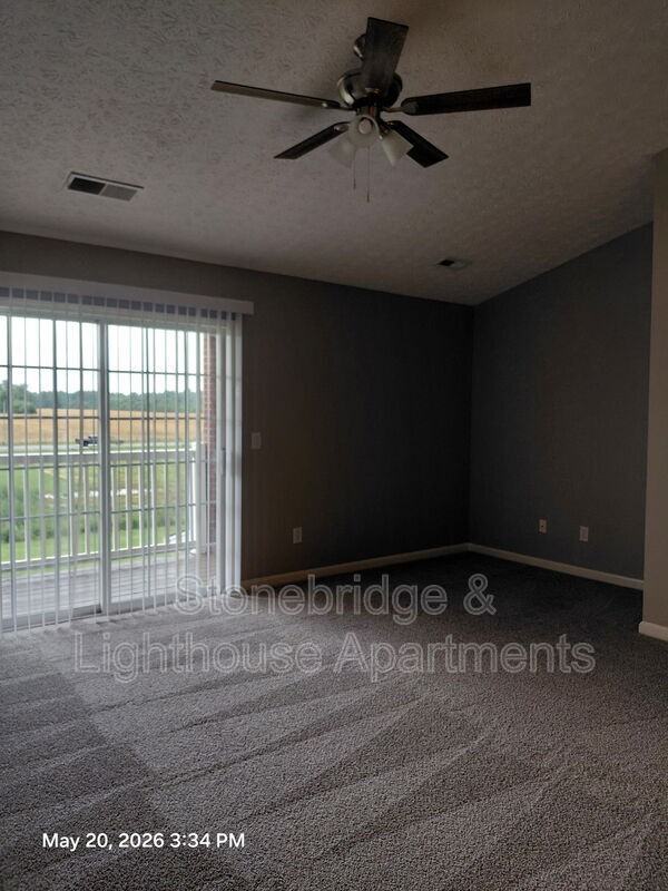 1215 Lighthouse Cv - Photo 3 of 7