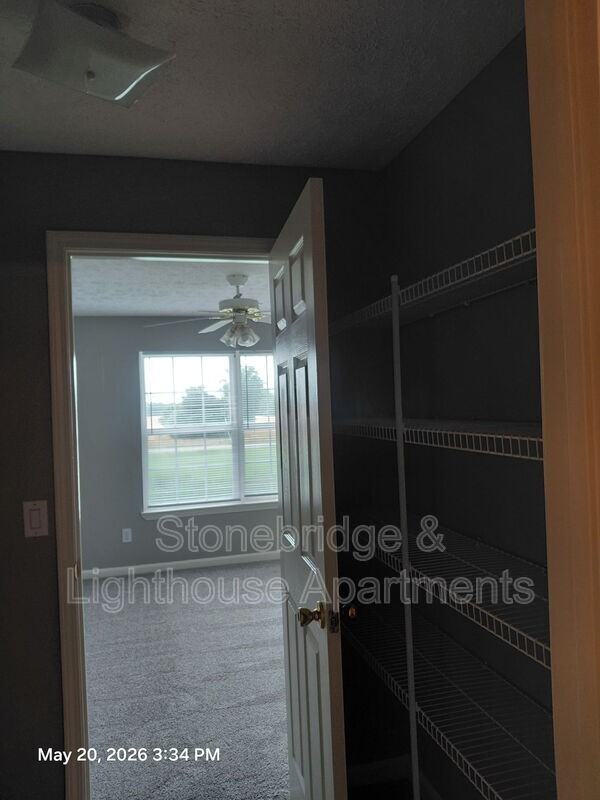 1215 Lighthouse Cv - Photo 5 of 7