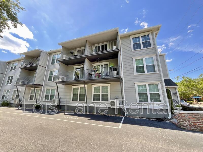 259 E Bay St - Photo 2 of 15