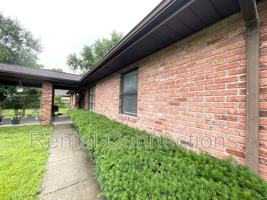 featured image of 1305 W Copeland St