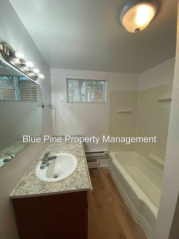 598 W Center St #2 - Photo 7 of 13