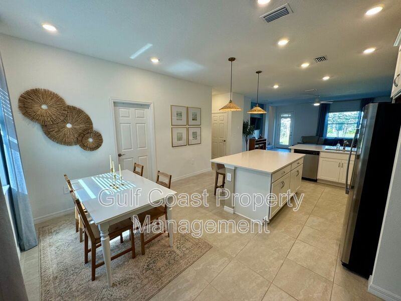 1908 Swivel Ln - Photo 2 of 18