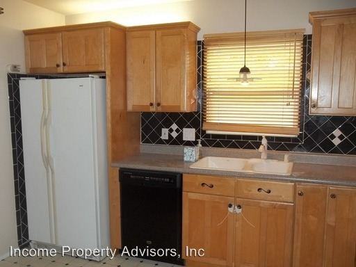 6592 Burgundy St - Photo 2 of 7