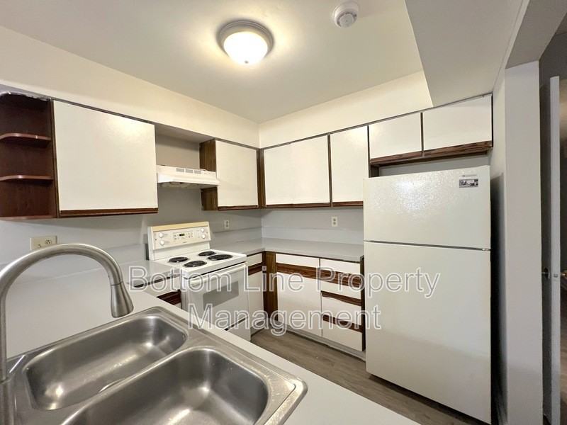 1840 J Julian Ln #A - Photo 4 of 16
