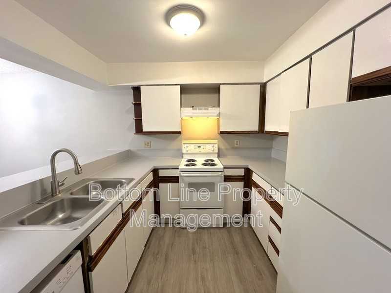 1840 J Julian Ln #A - Photo 5 of 16