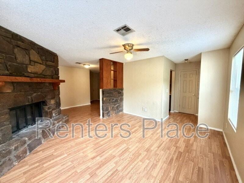 4233 S 35th West Ave - Photo 3 of 11