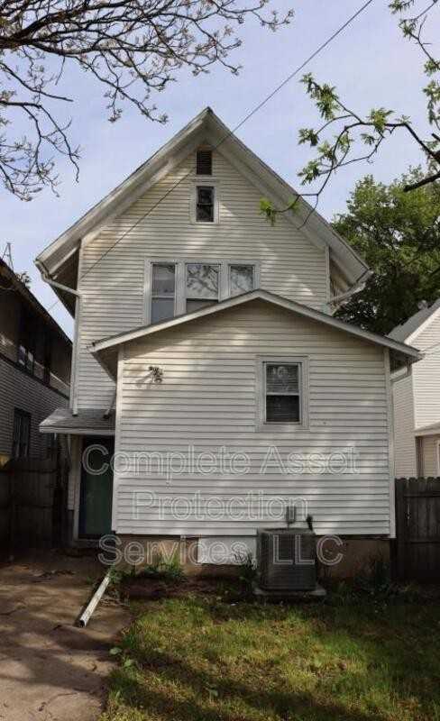 308 Harrison St - Photo 2 of 21