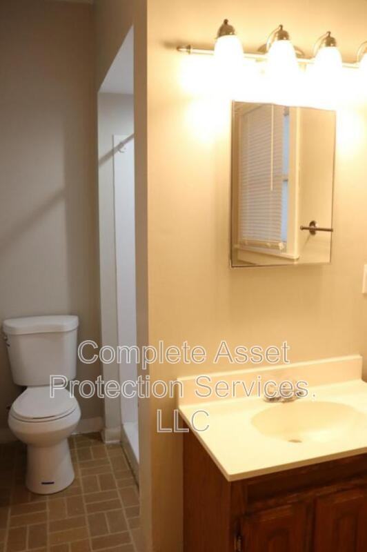 308 Harrison St - Photo 6 of 21