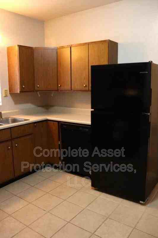 308 Harrison St - Photo 7 of 21