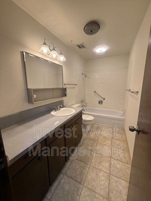 3408 Estreet #L - Photo 2 of 7