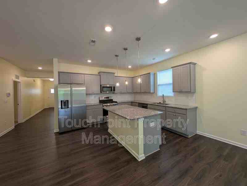 7016 Wheyfield Dr - Photo 3 of 31