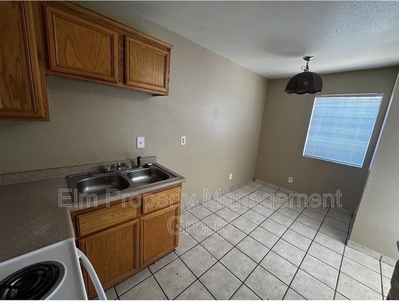 8 Britz Cir - Photo 5 of 7