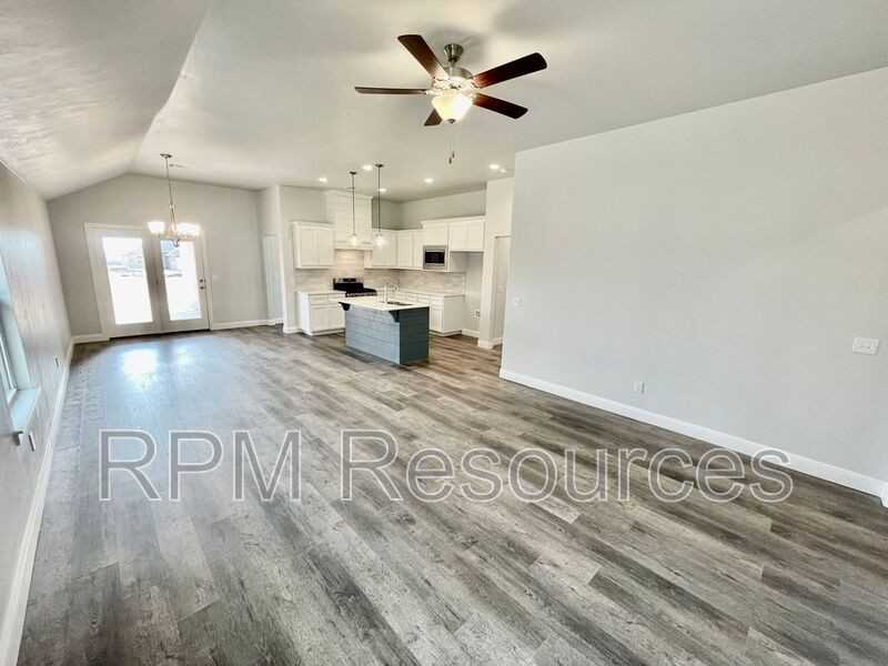 9100 Yassir Blvd - Photo 3 of 17