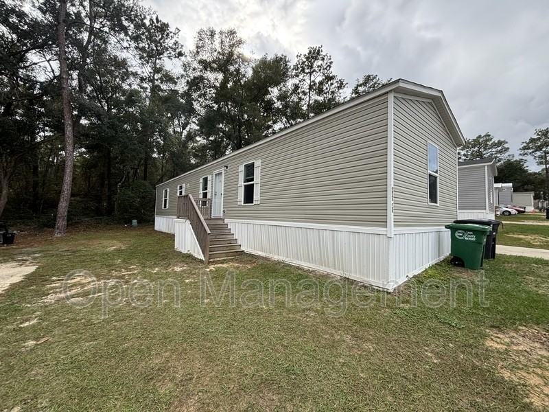 356 Bayhead Dr - Photo 2 of 11