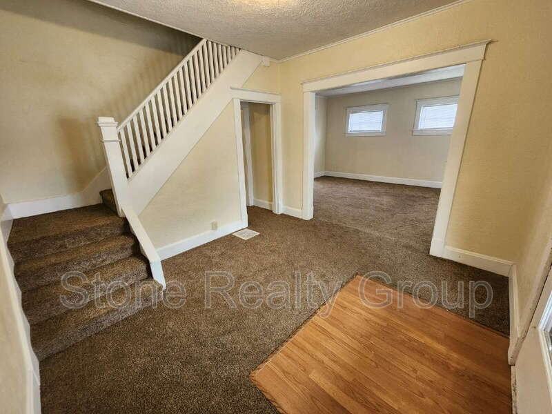 339 Nebeker St - Photo 2 of 11