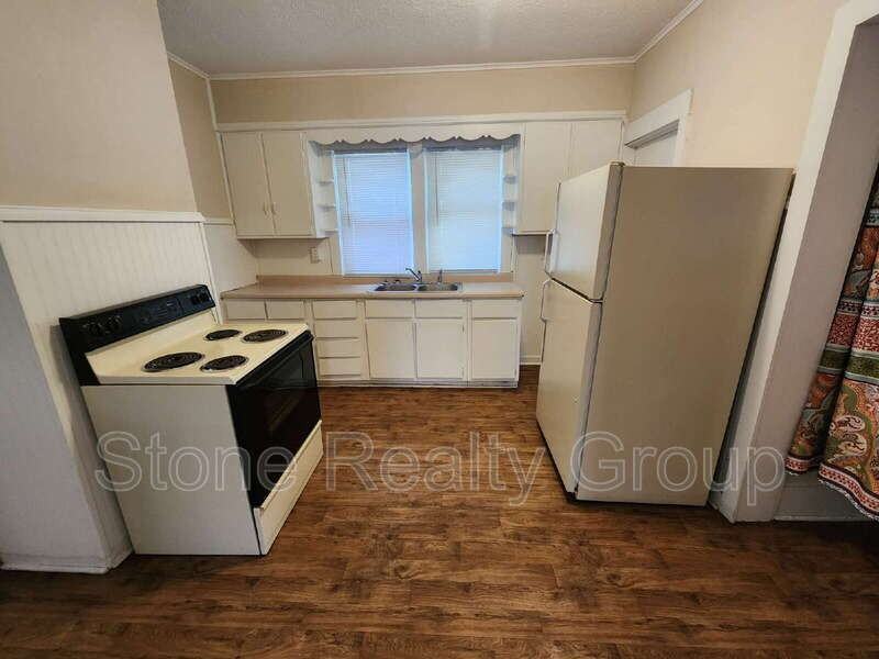 339 Nebeker St - Photo 5 of 11