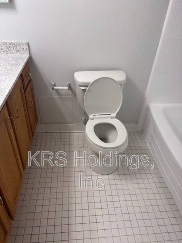 5606 Crenshaw Rd #1424 - Photo 6 of 14