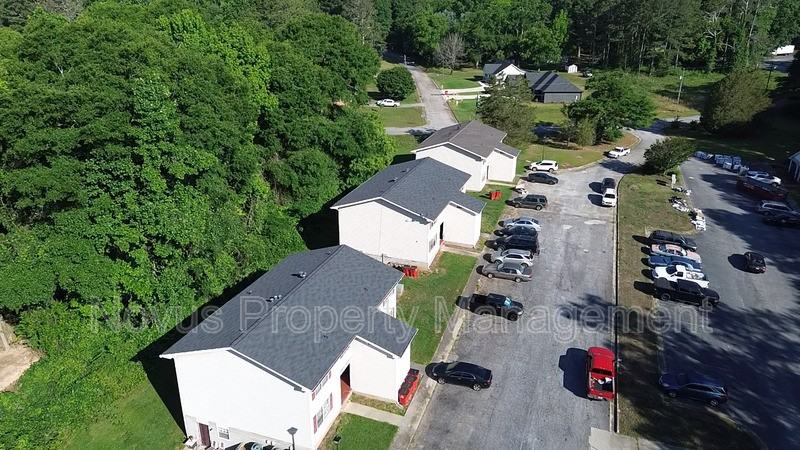 191 Harvell Dr #E4 - Photo 2 of 4