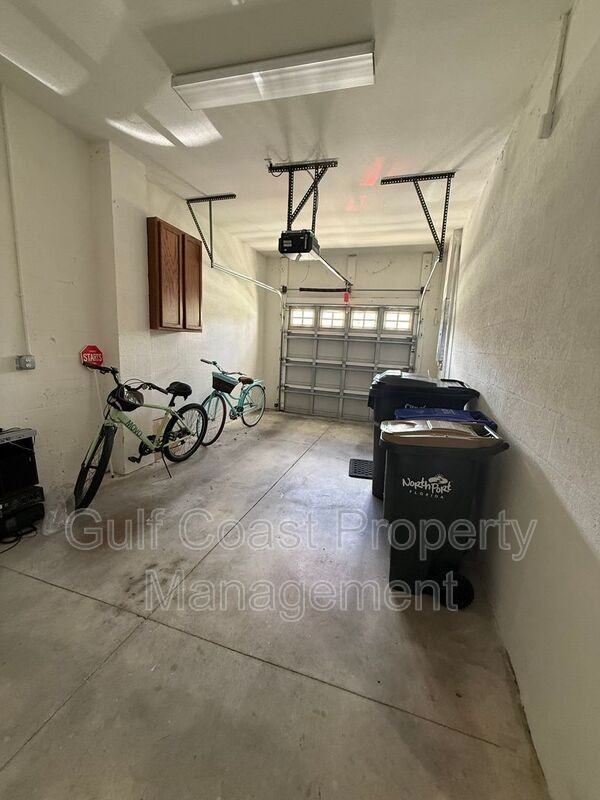 1128 Jonah Dr - Photo 4 of 39