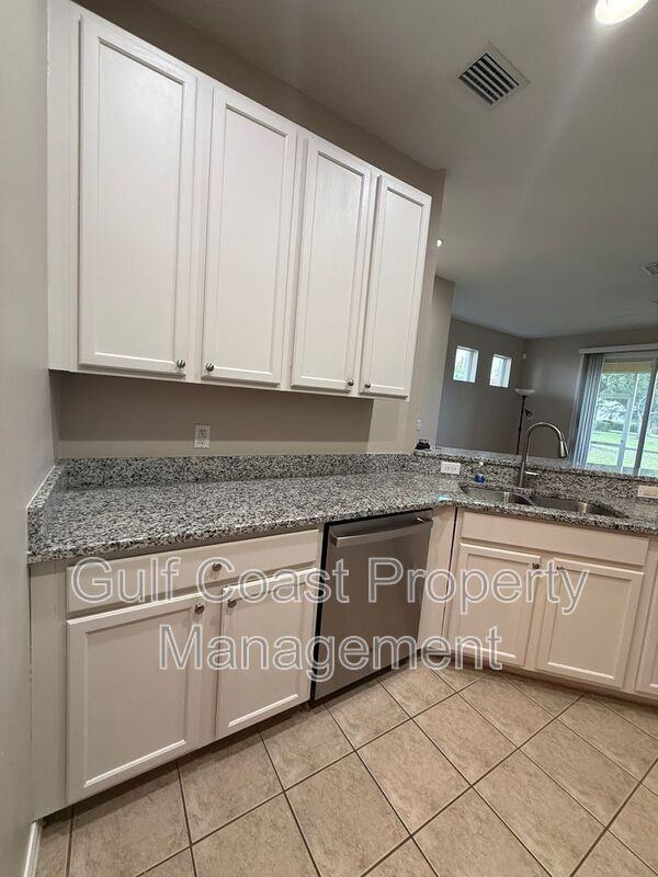 1128 Jonah Dr - Photo 6 of 39