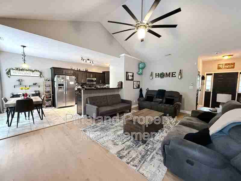 229 Scarlet Oak Dr - Photo 5 of 22