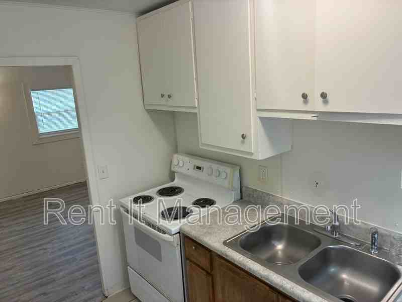 2305 John A Creighton Blvd - Photo 5 of 16