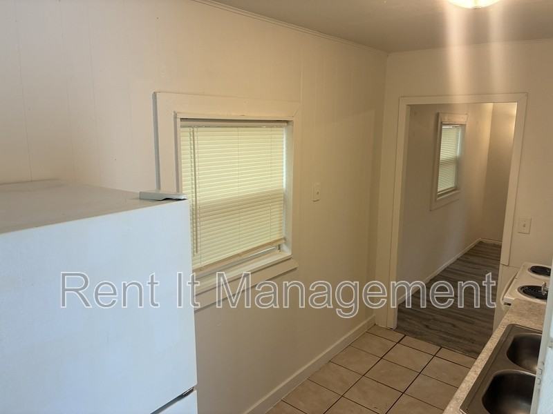 2305 John A Creighton Blvd - Photo 6 of 16