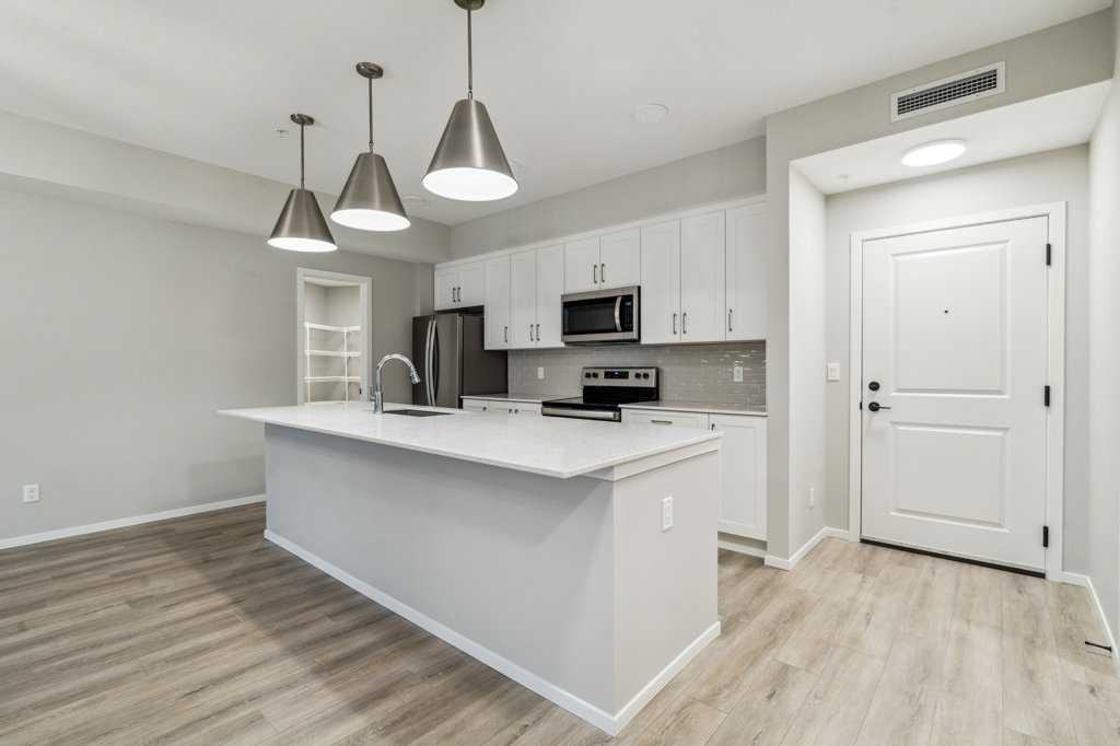 140 Mahogany St Se - Photo 3 of 44