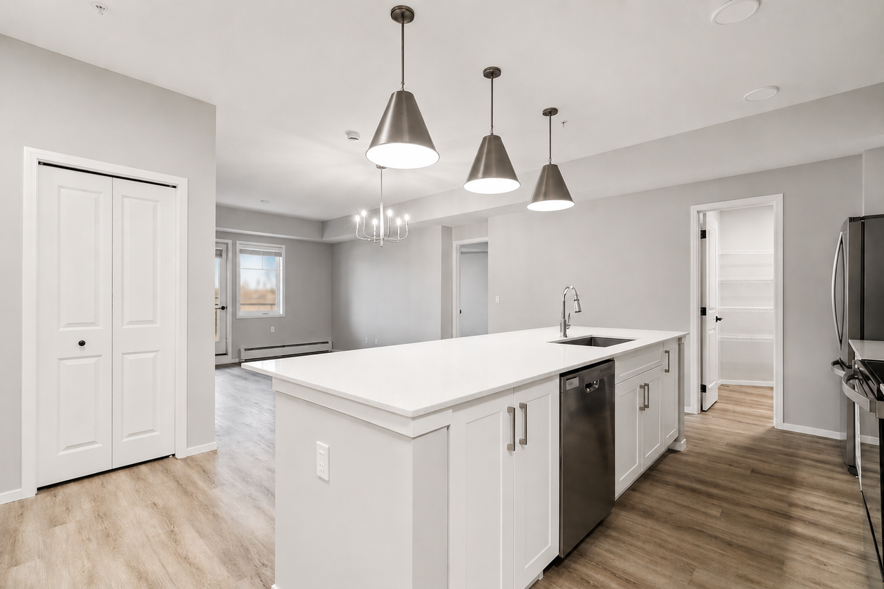 Sandgate in Mahogany - Photo 7 of 27