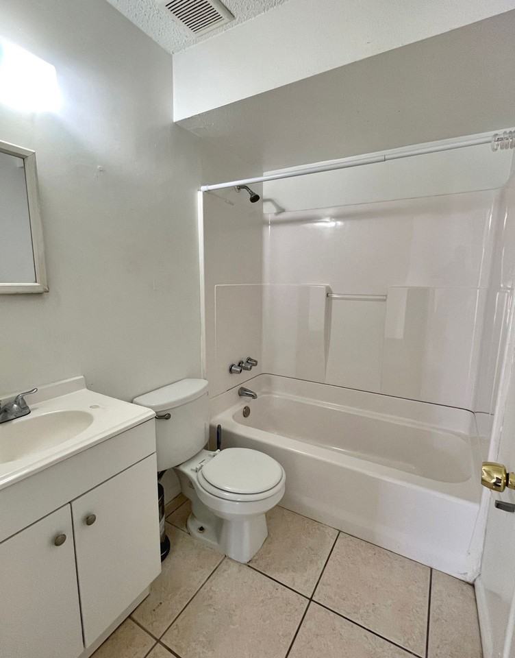 Spacious 2 - Photo 5 of 6