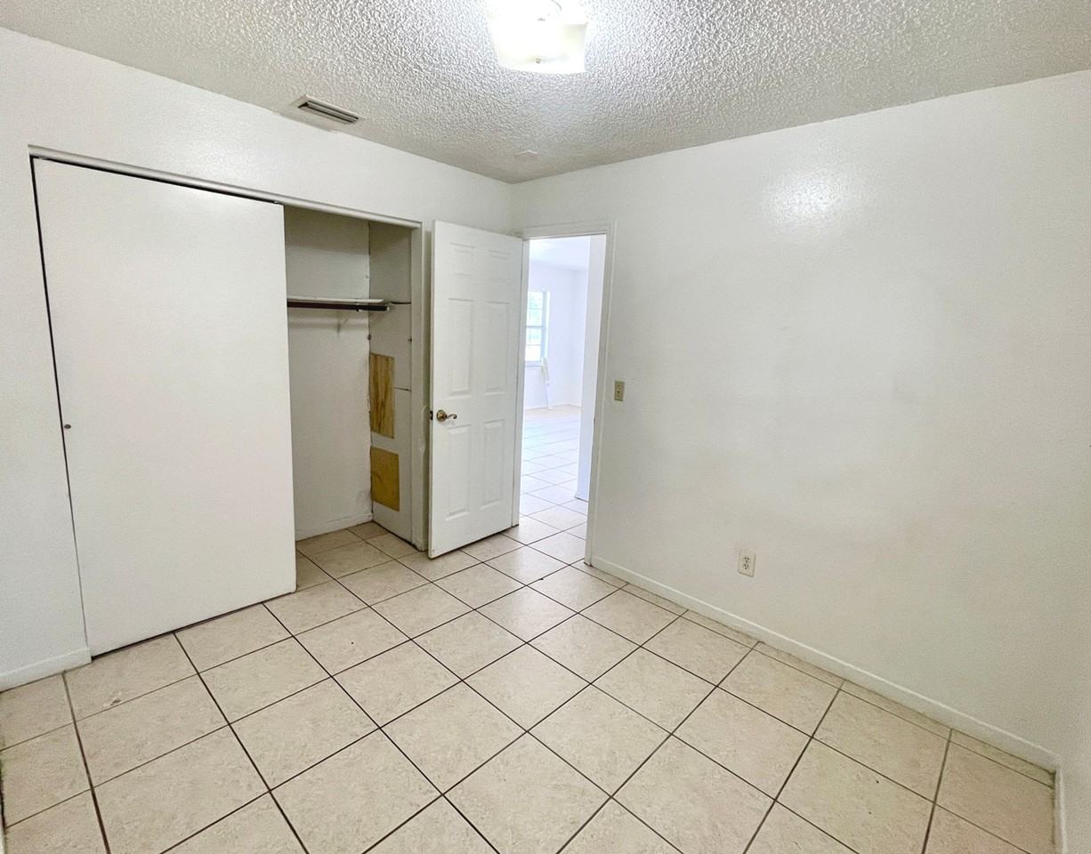 Spacious 2 - Photo 6 of 6