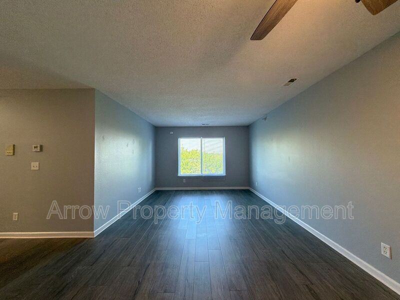 1116 S 2nd St #207 - Photo 3 of 11