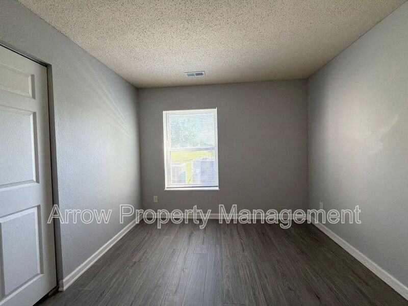 1216 S 2nd St #107 - Photo 5 of 10