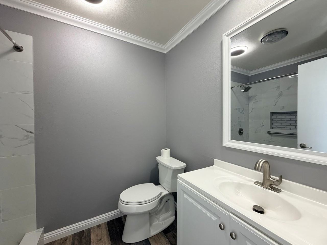 1310 North G Street - Photo 7 of 9
