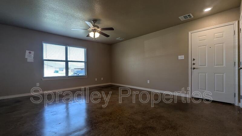 1526 Vani Ct - Photo 7 of 10