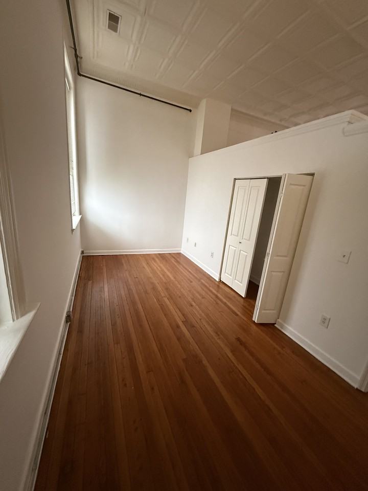 1312 Guilford Avenue - Photo 2 of 6