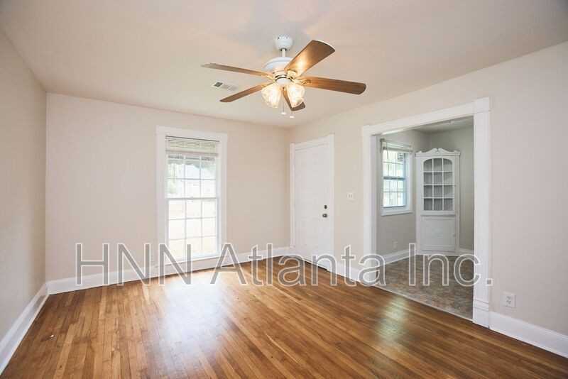 158 Hedges St Se - Photo 4 of 13