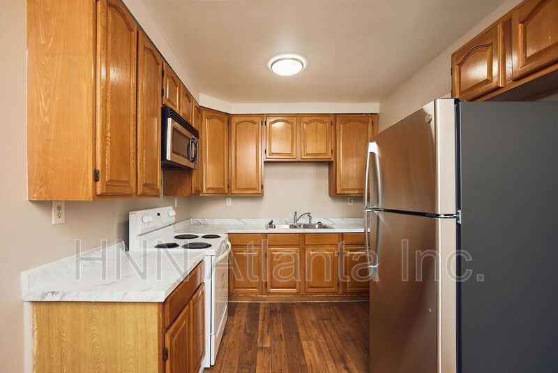 162 Hedges St Se - Photo 2 of 11