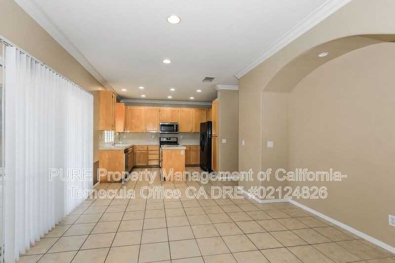 32585 Guevara Dr - Photo 5 of 16