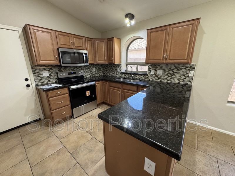 15828 W Latham St - Photo 2 of 17