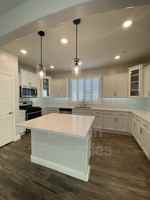 featured image of 1721 N Marketside Ave