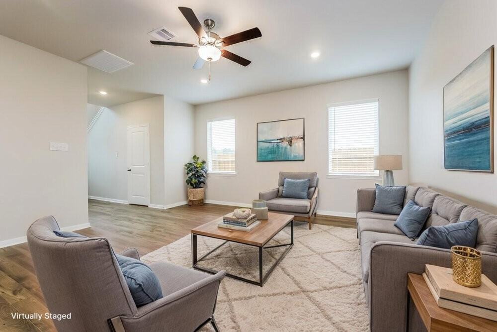 16458 Honeysuckle Hill Dr - Photo 4 of 20