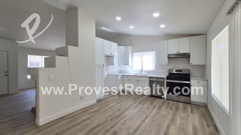13105 Bennington Dr - Photo 7 of 19
