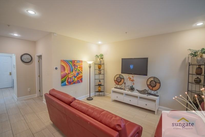 104 N Dallas St - Photo 5 of 37