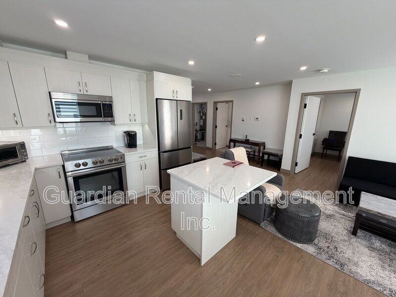 377 Cumberland St N #201 - Photo 2 of 24
