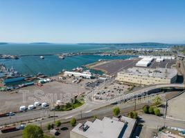 featured image of 2918 Nassau St #205